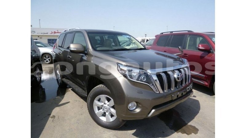 Big with watermark toyota prado enga import dubai 4660