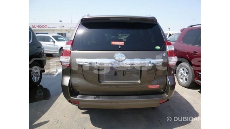 Big with watermark toyota prado enga import dubai 4660