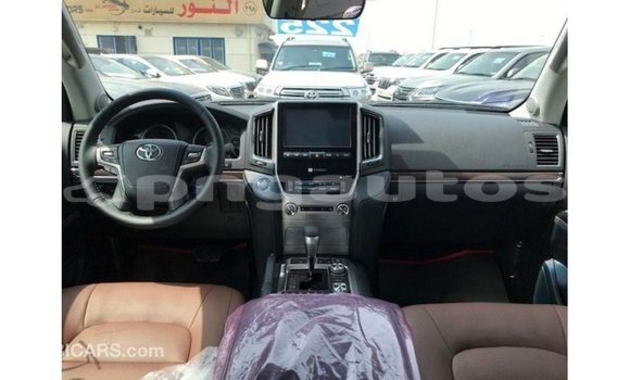 Buy Import Toyota Land Cruiser Black Car in Import - Dubai in Enga Buy Import Toyota Land Cruiser Black Car in Import - Dubai in Enga