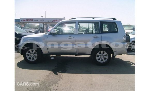 Buy Import Mitsubishi Pajero Other Car in Import - Dubai in Enga Buy Import Mitsubishi Pajero Other Car in Import - Dubai in Enga