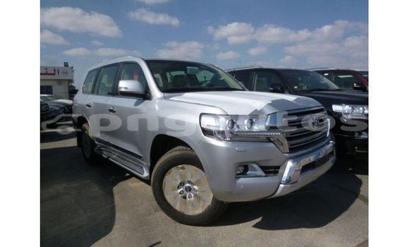 Buy Import Toyota Land Cruiser Other Car in Import - Dubai in Enga Buy Import Toyota Land Cruiser Other Car in Import - Dubai in Enga