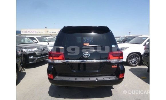 Buy Import Toyota Land Cruiser Black Car in Import - Dubai in Enga Buy Import Toyota Land Cruiser Black Car in Import - Dubai in Enga