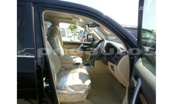 Buy Import Toyota Land Cruiser Black Car in Import - Dubai in Enga Buy Import Toyota Land Cruiser Black Car in Import - Dubai in Enga