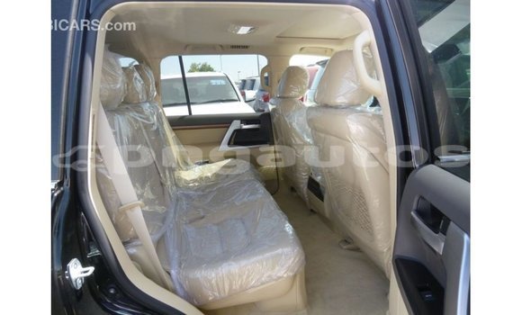 Buy Import Toyota Land Cruiser Black Car in Import - Dubai in Enga Buy Import Toyota Land Cruiser Black Car in Import - Dubai in Enga
