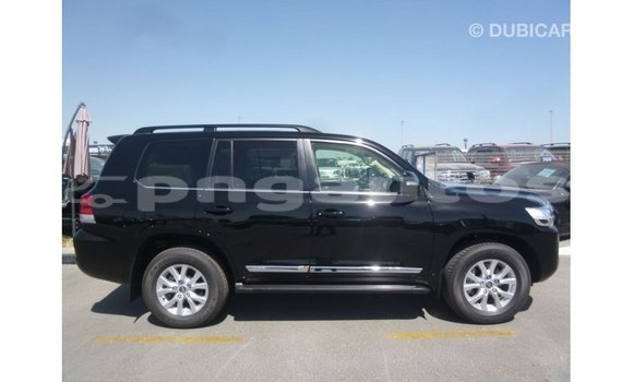 Buy Import Toyota Land Cruiser Black Car in Import - Dubai in Enga Buy Import Toyota Land Cruiser Black Car in Import - Dubai in Enga