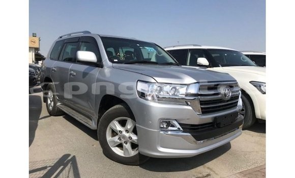 Buy Import Toyota Land Cruiser Other Car in Import - Dubai in Enga Buy Import Toyota Land Cruiser Other Car in Import - Dubai in Enga