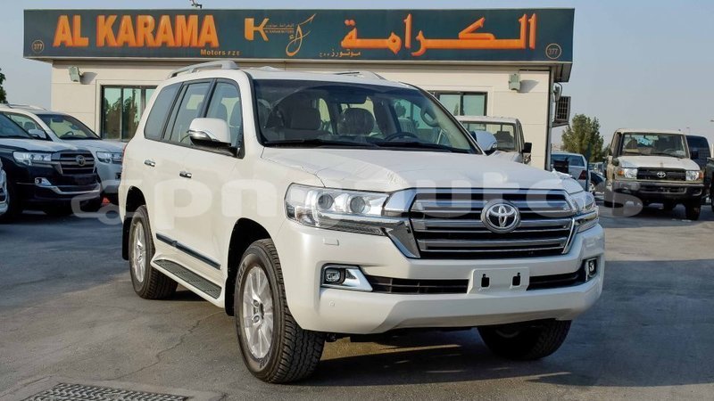 Big with watermark toyota land cruiser enga import dubai 4677