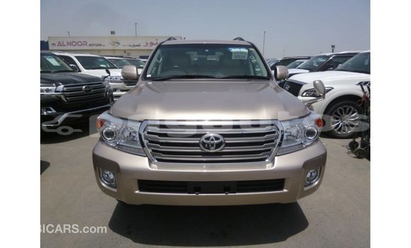 Buy Import Toyota Land Cruiser Other Car in Import - Dubai in Enga Buy Import Toyota Land Cruiser Other Car in Import - Dubai in Enga