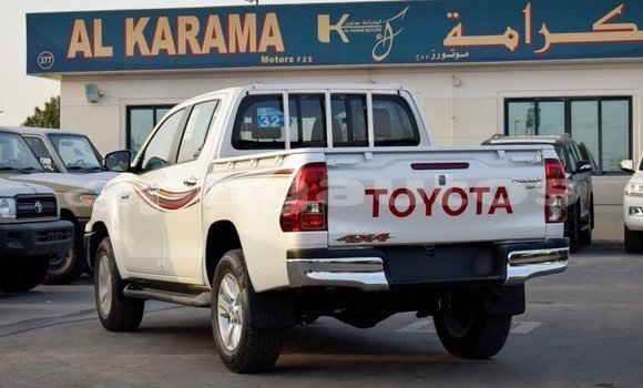 Buy Import Toyota Hilux White Car in Import - Dubai in Enga Buy Import Toyota Hilux White Car in Import - Dubai in Enga