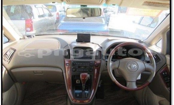 Buy Used Toyota Harrier Other Car in Bulolo in Morobe Buy Used Toyota Harrier Other Car in Bulolo in Morobe