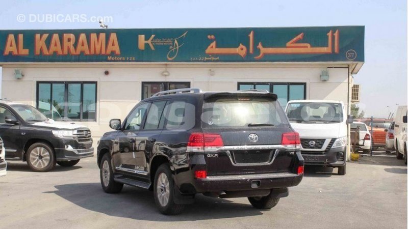 Big with watermark toyota land cruiser enga import dubai 4683