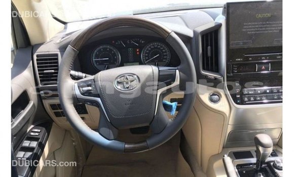 Buy Import Toyota Land Cruiser Black Car in Import - Dubai in Enga Buy Import Toyota Land Cruiser Black Car in Import - Dubai in Enga