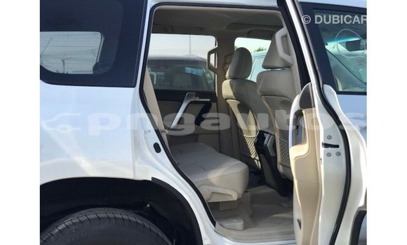 Buy Import Toyota Prado White Car in Import - Dubai in Enga Buy Import Toyota Prado White Car in Import - Dubai in Enga