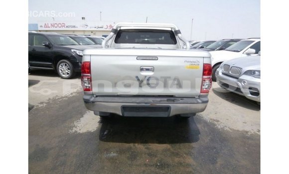 Buy Import Toyota Hilux Other Car in Import - Dubai in Enga Buy Import Toyota Hilux Other Car in Import - Dubai in Enga