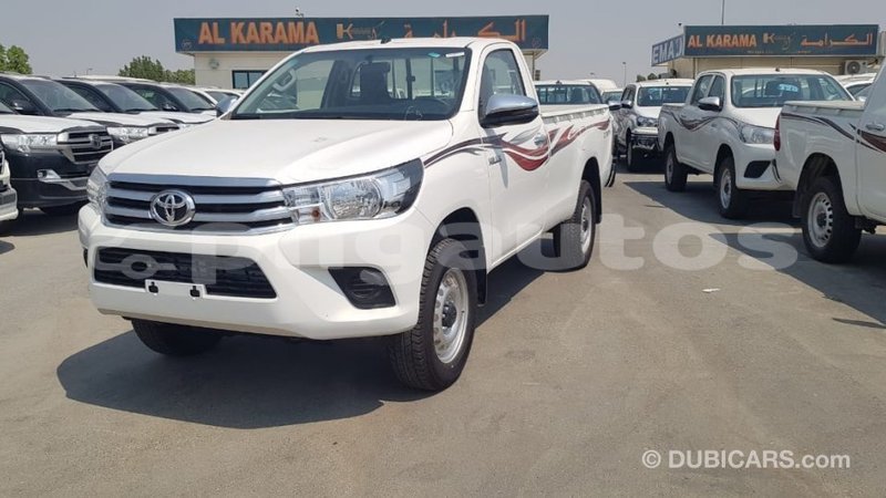 Big with watermark toyota hilux enga import dubai 4691