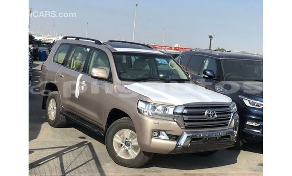 Buy Import Toyota Land Cruiser Other Car in Import - Dubai in Enga Buy Import Toyota Land Cruiser Other Car in Import - Dubai in Enga