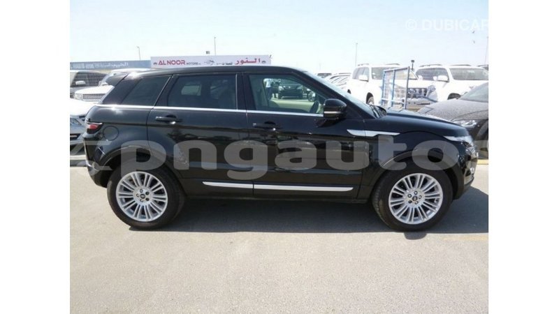 Big with watermark land rover range rover enga import dubai 4696