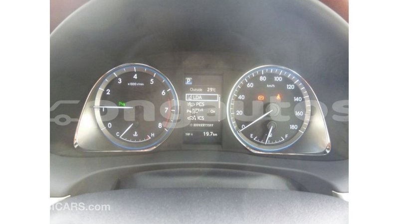 Big with watermark toyota harrier enga import dubai 4699