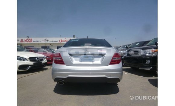 Buy Import Mercedes-Benz 200 Other Car in Import - Dubai in Enga Buy Import Mercedes-Benz 200 Other Car in Import - Dubai in Enga