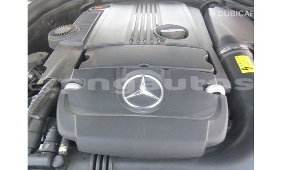 Buy Import Mercedes-Benz 200 Other Car in Import - Dubai in Enga Buy Import Mercedes-Benz 200 Other Car in Import - Dubai in Enga