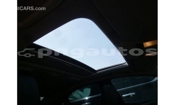 Buy Import Mercedes-Benz 190 White Car in Import - Dubai in Enga Buy Import Mercedes-Benz 190 White Car in Import - Dubai in Enga