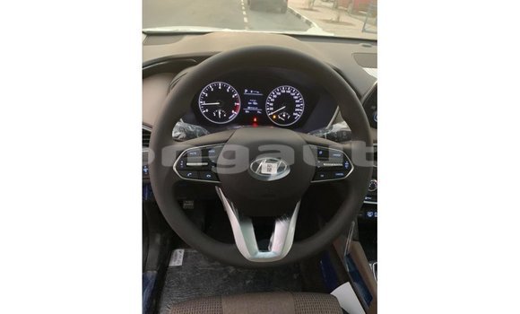 Buy Import Hyundai Santa Fe White Car in Import - Dubai in Enga Buy Import Hyundai Santa Fe White Car in Import - Dubai in Enga
