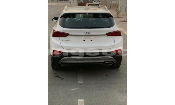 Buy Import Hyundai Santa Fe White Car in Import - Dubai in Enga Buy Import Hyundai Santa Fe White Car in Import - Dubai in Enga