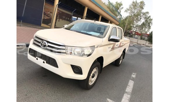 Buy Import Toyota Hilux White Car in Import - Dubai in Enga Buy Import Toyota Hilux White Car in Import - Dubai in Enga