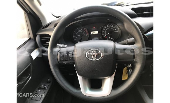 Buy Import Toyota Hilux White Car in Import - Dubai in Enga Buy Import Toyota Hilux White Car in Import - Dubai in Enga