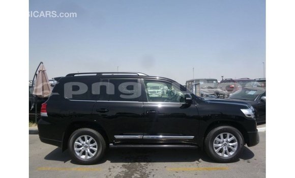 Buy Import Toyota Land Cruiser Black Car in Import - Dubai in Enga Buy Import Toyota Land Cruiser Black Car in Import - Dubai in Enga
