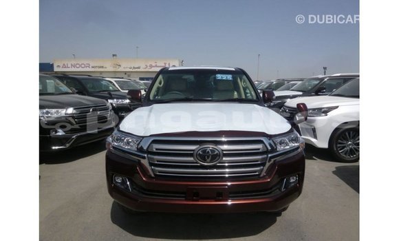 Buy Import Toyota Land Cruiser Other Car in Import - Dubai in Enga Buy Import Toyota Land Cruiser Other Car in Import - Dubai in Enga