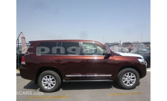 Buy Import Toyota Land Cruiser Other Car in Import - Dubai in Enga Buy Import Toyota Land Cruiser Other Car in Import - Dubai in Enga