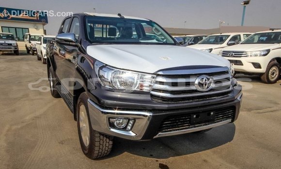 Acheter Import Voiture Toyota Hilux Autre à Import - Dubai, Enga Acheter Import Voiture Toyota Hilux Autre à Import - Dubai, Enga