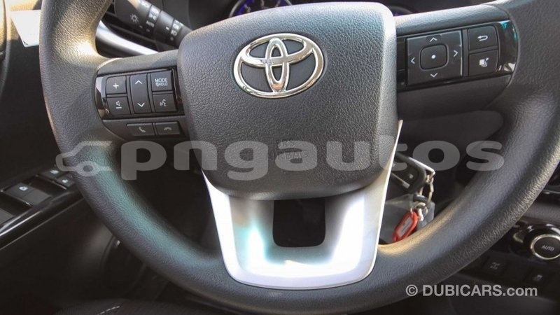 Big with watermark toyota hilux enga import dubai 4730