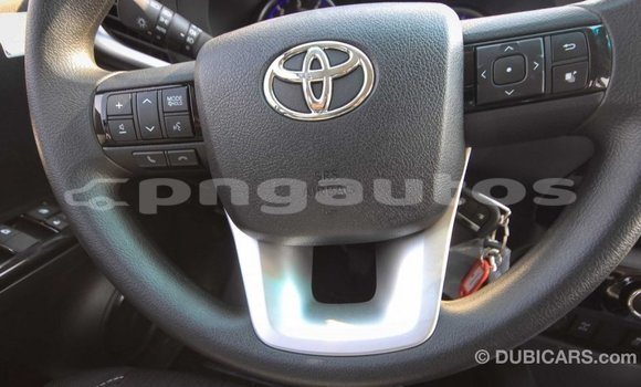 Acheter Import Voiture Toyota Hilux Autre à Import - Dubai, Enga Acheter Import Voiture Toyota Hilux Autre à Import - Dubai, Enga