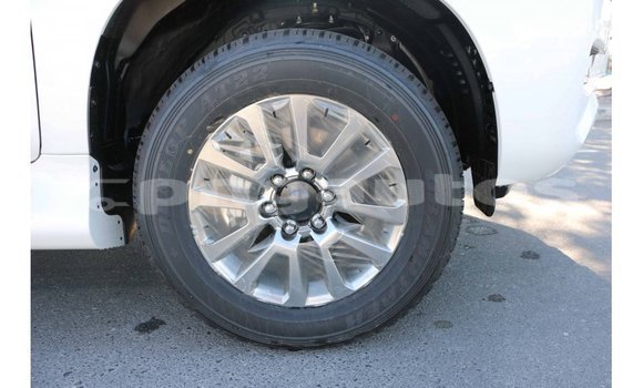 Buy Import Toyota Prado White Car in Import - Dubai in Enga Buy Import Toyota Prado White Car in Import - Dubai in Enga