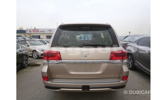 Buy Import Toyota Land Cruiser Other Car in Import - Dubai in Enga Buy Import Toyota Land Cruiser Other Car in Import - Dubai in Enga