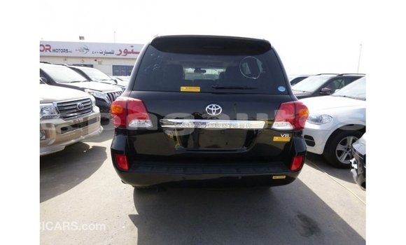 Buy Import Toyota Land Cruiser Black Car in Import - Dubai in Enga Buy Import Toyota Land Cruiser Black Car in Import - Dubai in Enga