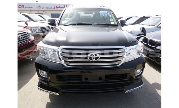 Buy Import Toyota Land Cruiser Black Car in Import - Dubai in Enga Buy Import Toyota Land Cruiser Black Car in Import - Dubai in Enga