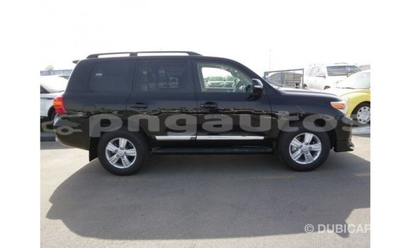 Buy Import Toyota Land Cruiser Black Car in Import - Dubai in Enga Buy Import Toyota Land Cruiser Black Car in Import - Dubai in Enga