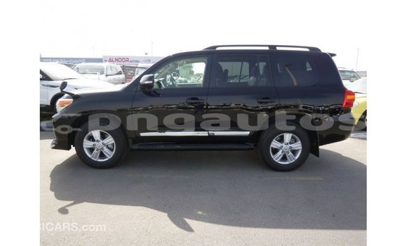 Buy Import Toyota Land Cruiser Black Car in Import - Dubai in Enga Buy Import Toyota Land Cruiser Black Car in Import - Dubai in Enga