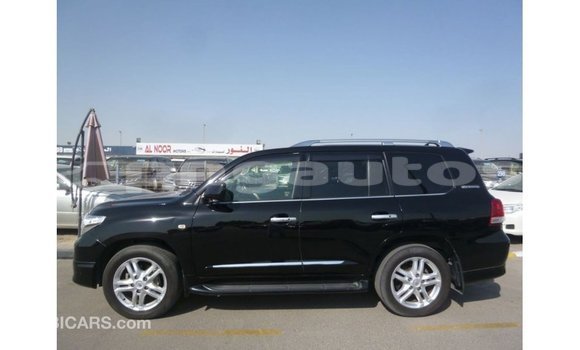 Buy Import Toyota Land Cruiser Black Car in Import - Dubai in Enga Buy Import Toyota Land Cruiser Black Car in Import - Dubai in Enga
