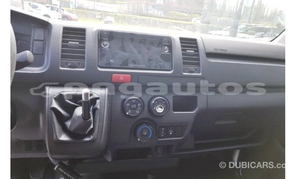 Buy Import Toyota Hiace White Car in Import - Dubai in Enga Buy Import Toyota Hiace White Car in Import - Dubai in Enga