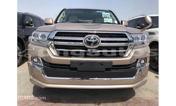 Buy Import Toyota Land Cruiser Other Car in Import - Dubai in Enga Buy Import Toyota Land Cruiser Other Car in Import - Dubai in Enga
