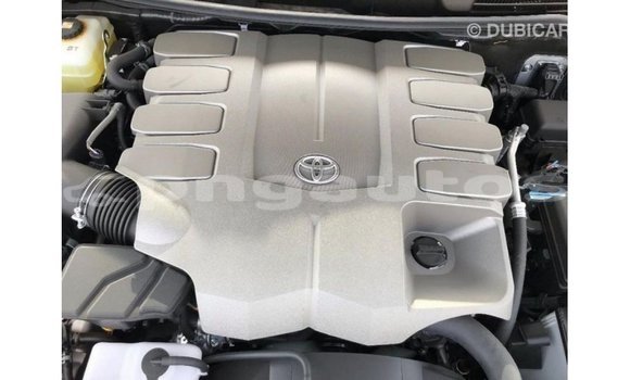 Buy Import Toyota Land Cruiser Other Car in Import - Dubai in Enga Buy Import Toyota Land Cruiser Other Car in Import - Dubai in Enga