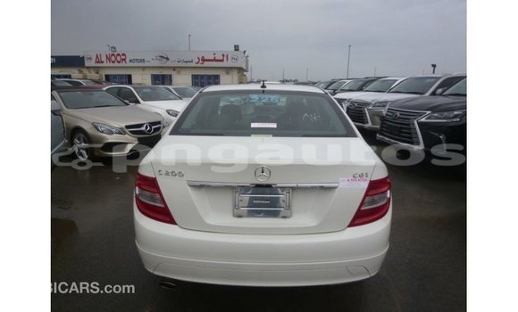 Buy Import Mercedes-Benz 200 White Car in Import - Dubai in Enga Buy Import Mercedes-Benz 200 White Car in Import - Dubai in Enga