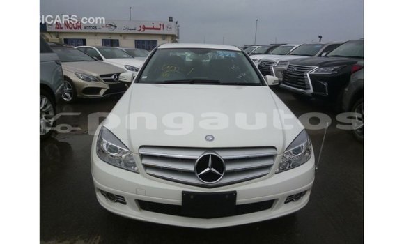 Buy Import Mercedes-Benz 200 White Car in Import - Dubai in Enga Buy Import Mercedes-Benz 200 White Car in Import - Dubai in Enga