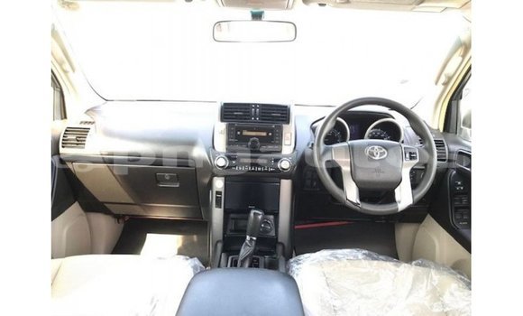 Buy Import Toyota Prado White Car in Import - Dubai in Enga Buy Import Toyota Prado White Car in Import - Dubai in Enga