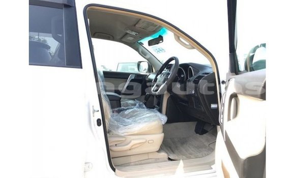 Buy Import Toyota Prado White Car in Import - Dubai in Enga Buy Import Toyota Prado White Car in Import - Dubai in Enga