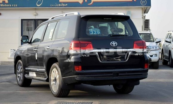 Buy Import Toyota Land Cruiser Black Car in Import - Dubai in Enga Buy Import Toyota Land Cruiser Black Car in Import - Dubai in Enga